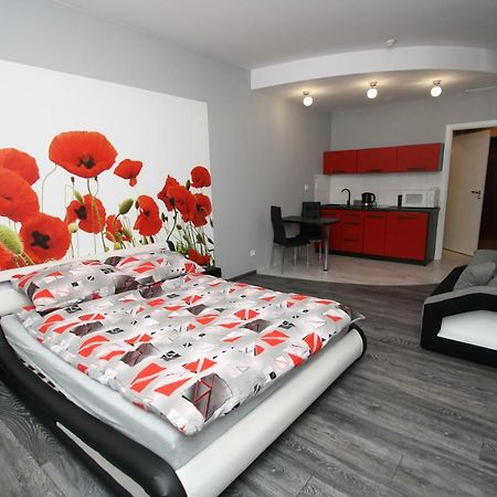 Poppy Apartment Колобжег Екстер'єр фото